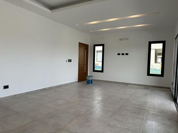 VENTA Casa Barrio Cerrado Santa Elisa-Pilar Del Este-LOSA RADIANTE-Estrenar- PILETA-Tenis-Futbol