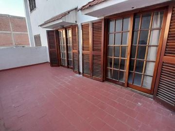 Departamento en venta - 2 Dormitorios 2 Baños - Cochera - 131Mts2 - Mar de Ajó