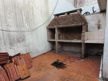 Departamento en venta - 2 Dormitorios 2 Baños - Cochera - 131Mts2 - Mar de Ajó