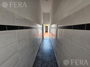 Venta de PH 4 ambientes con cochera en Wilde