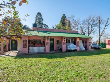 Casa en Terreno de 4.000 m2 - Apto para Construcción - Ideal Desarrollo en Manzanares