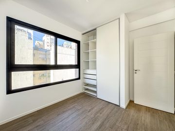 Moderno 3 ambientes con parrilla propia y amenitites en Caballito