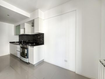 Moderno 3 ambientes con parrilla propia y amenitites en Caballito