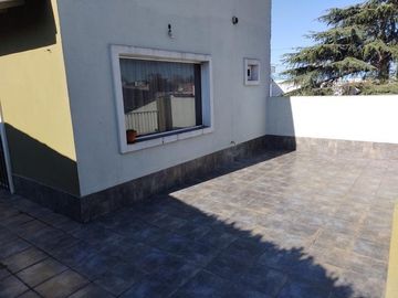 Casa en venta - 3 dormitorios 2 baños 1 cochera - 197mts2 - Pilar