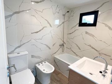 Departamento en Munro con terraza exclusiva de 4 amb desde 15.000 U$S y 180 cuotas
