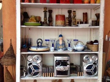 VENTA, EN RECOLETA, 3 AMBIENTES, GRAN  PATIO.
