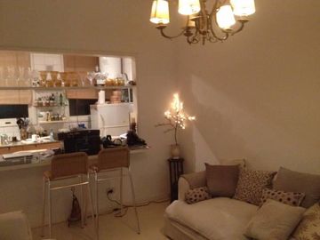 VENTA, EN RECOLETA, 3 AMBIENTES, GRAN  PATIO.