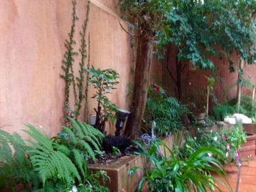 VENTA, EN RECOLETA, 3 AMBIENTES, GRAN  PATIO.