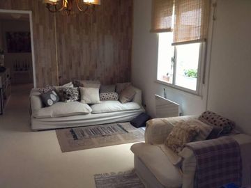 VENTA, EN RECOLETA, 3 AMBIENTES, GRAN  PATIO.