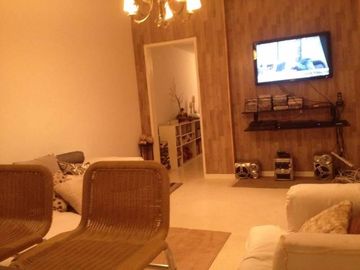 VENTA, EN RECOLETA, 3 AMBIENTES, GRAN  PATIO.