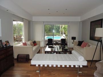 Casa  en Venta 4 dormitorios en Las Caletas, Nordelta, Tigre