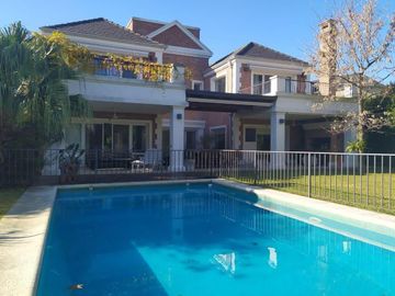 Casa  en Venta 4 dormitorios en Las Caletas, Nordelta, Tigre