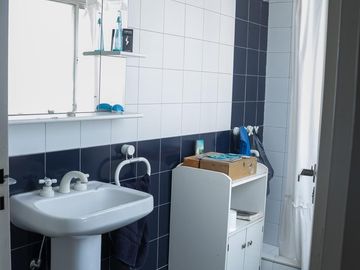 Casa Céntrica con Salón Comercial