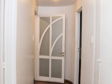 Casa Céntrica con Salón Comercial