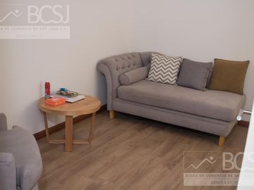 Casa Céntrica con Salón Comercial
