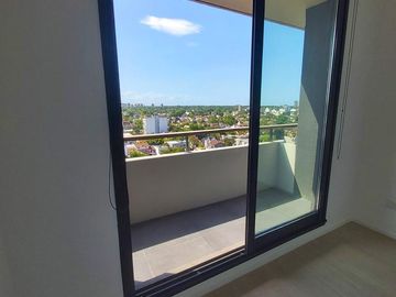 Exc departamento 2 ambientes en piso alto Torre Park Bamboo. Cochera  - La Lucila