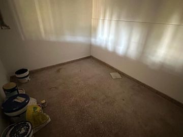 Casa en venta con importante arboleda a metros del Rio