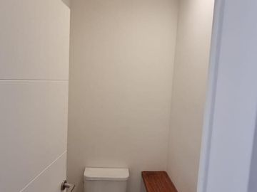 Casa venta en venta - 3 dormitorios 2 baños - 228mts2 - Haras Del Sur II