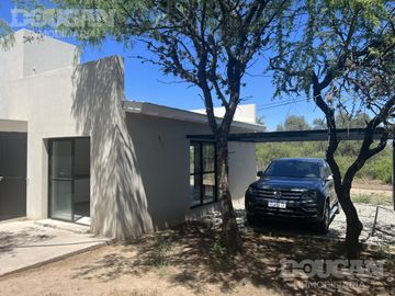 Casa en  venta en La Sebastiana - Piedra Blanca