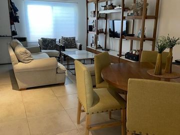 Olivos, casa en Venta en Impecable estado, 3 dormitorios, jardín, doble cochera