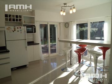 Casa Reciclada en Venta Jilguero 580 PInamar 5 Dormitorios