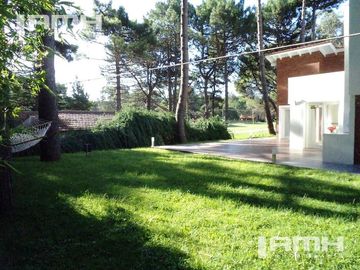 Casa Reciclada en Venta Jilguero 580 PInamar 5 Dormitorios