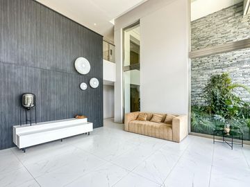 Duplex UNICO, en venta en YOO 3, Nordelta, con 4 dorm pileta privada.