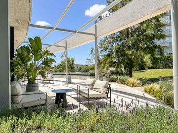 Duplex UNICO, en venta en YOO 3, Nordelta, con 4 dorm pileta privada.