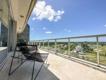 Duplex UNICO, en venta en YOO 3, Nordelta, con 4 dorm pileta privada.