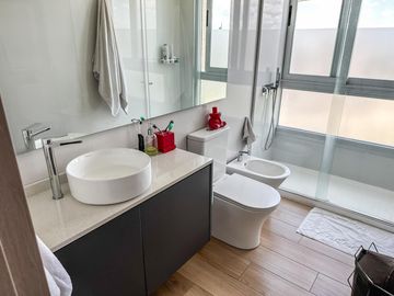 Duplex UNICO, en venta en YOO 3, Nordelta, con 4 dorm pileta privada.