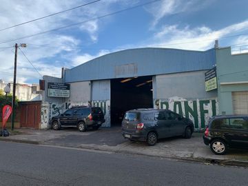 SANTILLI - ARENALES 1240 - Banfield Este