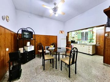 Casa en Friedrichs al 700, Llavallol