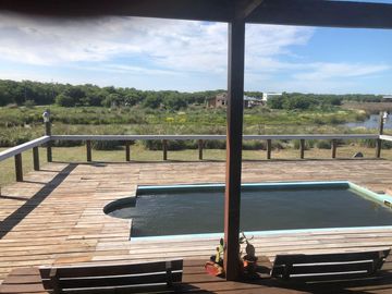 Chacra para 7 personas, en alquiler temporario en Pinamar