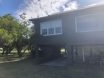 Chacra para 7 personas, en alquiler temporario en Pinamar