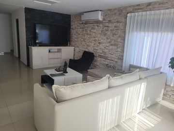 Casa en Plottier