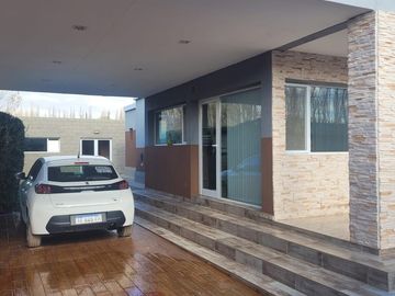 Casa en Plottier