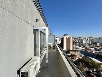 Boedo - Venta Departamento de 2 Ambientes con Balcón, Apto Crédito