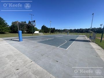 Casa en venta en Abril Club de Campo con fondo a Golf Hudson Berazategui