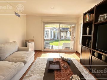 Casa en venta en Abril Club de Campo con fondo a Golf Hudson Berazategui