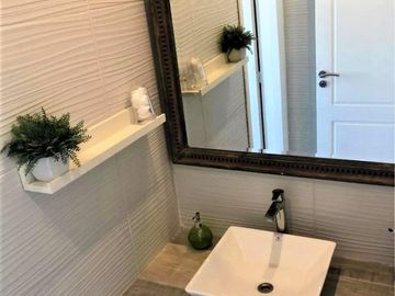 Excelente Casa a la venta en el Canton de 5 Ambientes