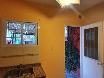 Dúplex en venta - 2 Dormitorios 2 Baños - Cochera - 90Mts2 - San Miguel