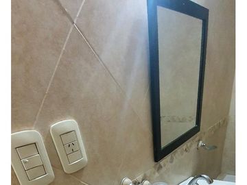 Dúplex en venta - 2 Dormitorios 2 Baños - Cochera - 90Mts2 - San Miguel