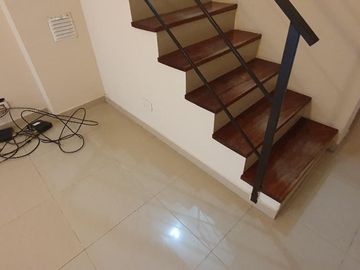 Dúplex en venta - 2 Dormitorios 2 Baños - Cochera - 90Mts2 - San Miguel