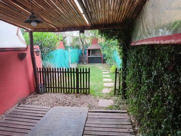 Dúplex en venta - 2 Dormitorios 2 Baños - Cochera - 90Mts2 - San Miguel