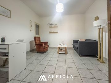 Casa en  venta, ideal desarrollo inmobiliario