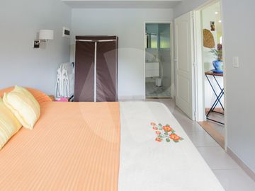 Casa en Venta en Aranjuez Country Club con Pileta!