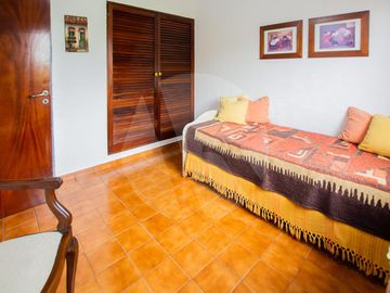Casa en Venta en Aranjuez Country Club con Pileta!