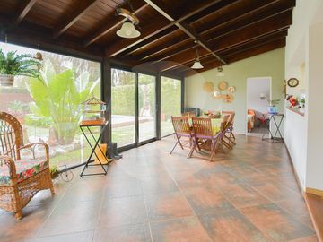 Casa en Venta en Aranjuez Country Club con Pileta!