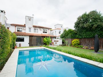 Casa en Venta en Aranjuez Country Club con Pileta!