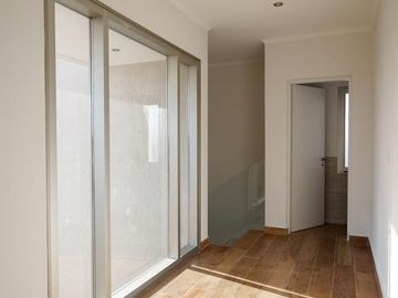 Gran casa a estrenar en La Castilla Club de Campo